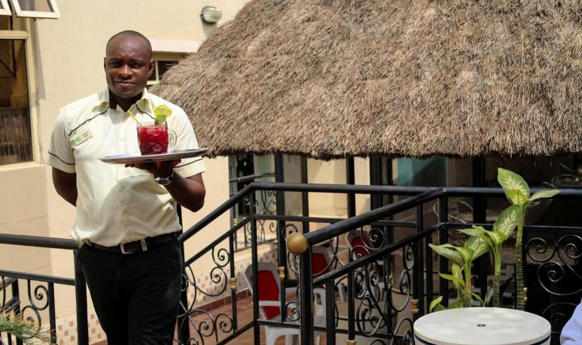 Room In Lodge - Apartment Royale Hotel-3 Bd Apartment Ikeja Exterior foto